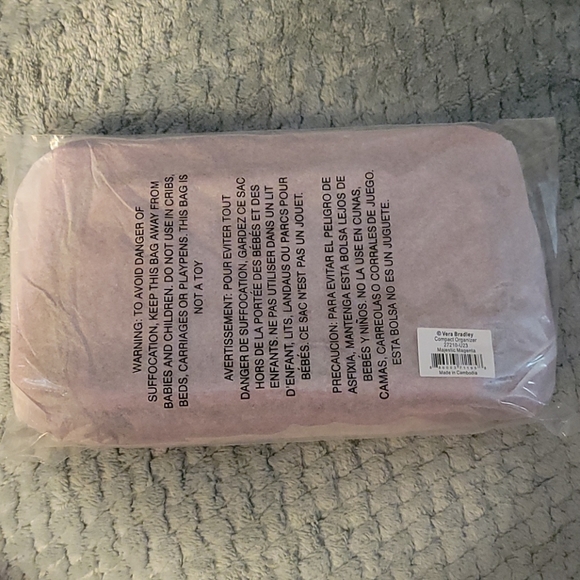 Vera Bradley Compact Organizer - Picture 2 of 3